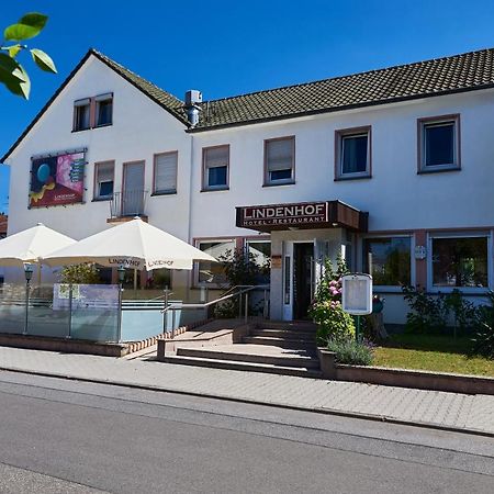 Hotel Restaurant Lindenhof Biblis Bagian luar foto